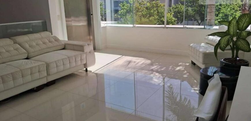 Casa con 5 camere a Barra da Tijuca | Santa Mônica Jardins • Pronta