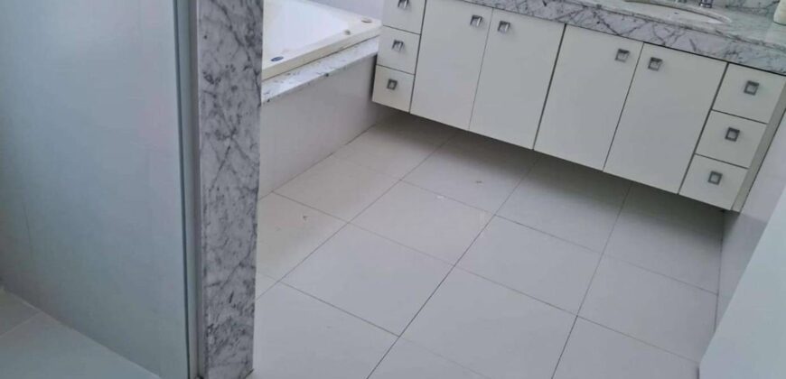 Casa con 5 camere a Barra da Tijuca | Santa Mônica Jardins • Pronta