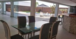 Casa con 5 camere a Barra da Tijuca | Santa Mônica Jardins • Pronta
