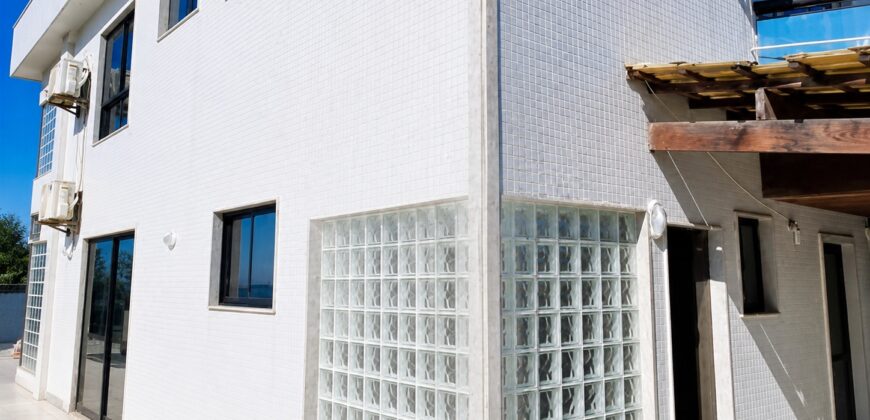 Cobertura Dúplex de 3 quartos no Recreio dos Bandeirantes | Av. Lúcio Costa 16800 • Pronta