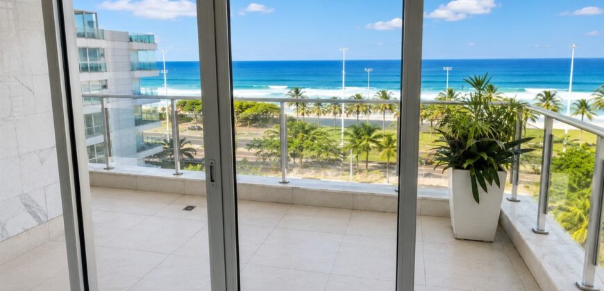 Cobertura Dúplex de 4 quartos na Barra da Tijuca | Beton • Pronta