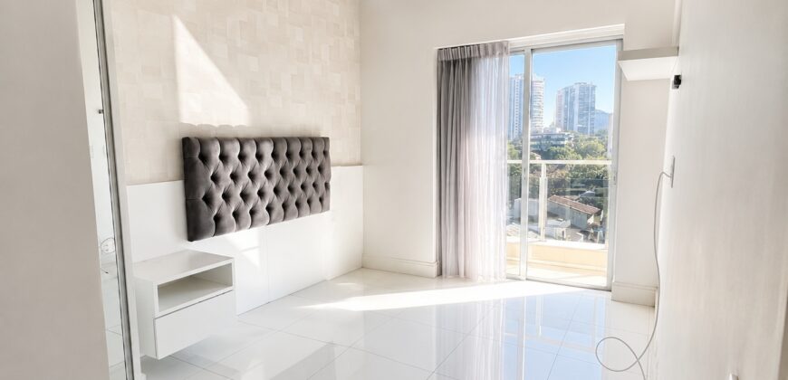 Cobertura Dúplex de 4 quartos na Barra da Tijuca | Beton • Pronta