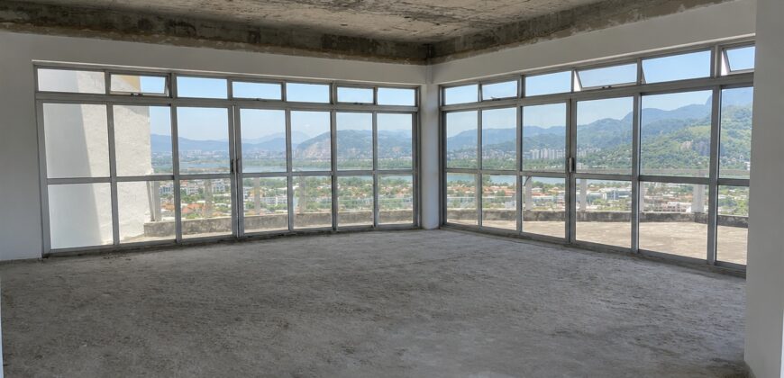 Cobertura de 2 quartos na Barra da Tijuca | Atlântico Sul • Pronta