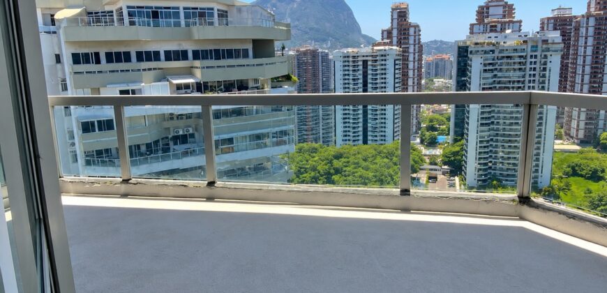 Cobertura de 2 quartos na Barra da Tijuca | Atlântico Sul • Pronta