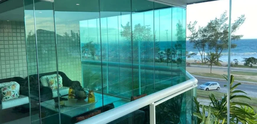 Apartamento de 3 quartos no Recreio dos Bandeirantes • Pronto