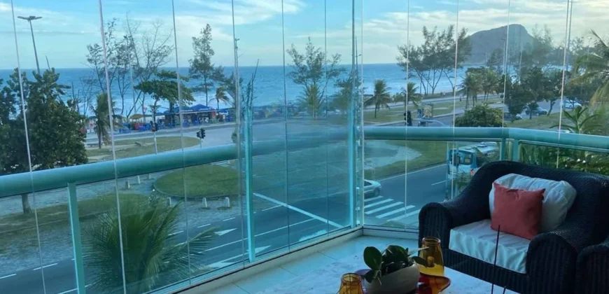 Apartamento de 3 quartos no Recreio dos Bandeirantes • Pronto