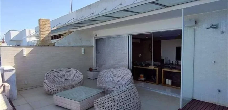 Cobertura Dúplex de 4 quartos na Barra da Tijuca | Beton • Pronta