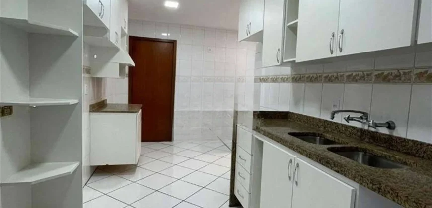 Casa de 4 quartos no Recreio dos Bandeirantes • Pronta