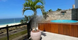 Casa de 4 quartos no Recreio dos Bandeirantes • Pronta