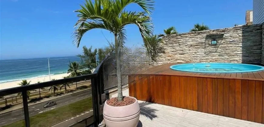 Casa de 4 quartos no Recreio dos Bandeirantes • Pronta