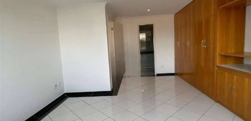 Casa de 4 quartos no Recreio dos Bandeirantes • Pronta