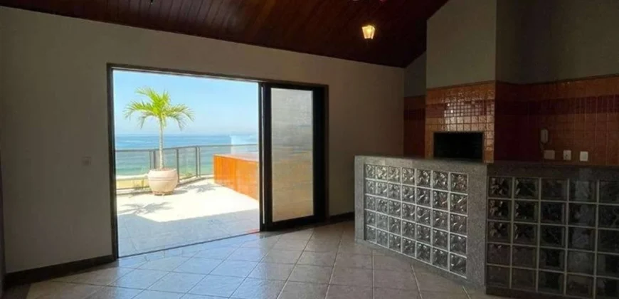 Casa de 4 quartos no Recreio dos Bandeirantes • Pronta