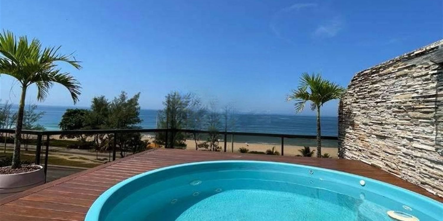 Casa de 4 quartos no Recreio dos Bandeirantes • Pronta