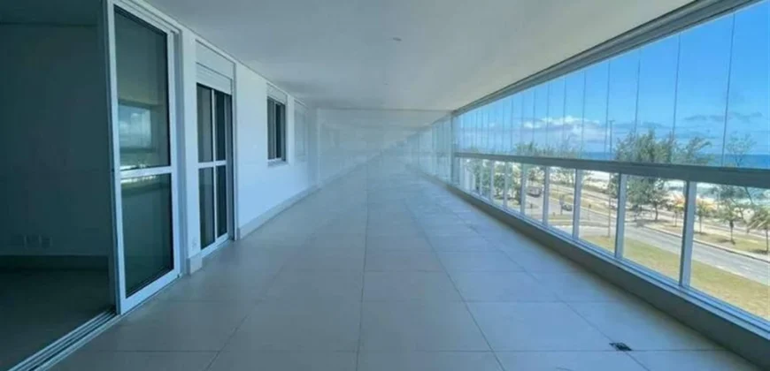 Apartamento de 3 quartos no Recreio dos Bandeirantes | Oceana Waterfront • Pronto