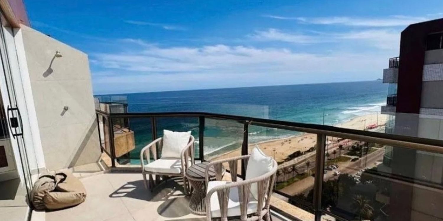 Cobertura Dúplex de 2 quartos na Barra da Tijuca | Varandas da Barra • Pronta