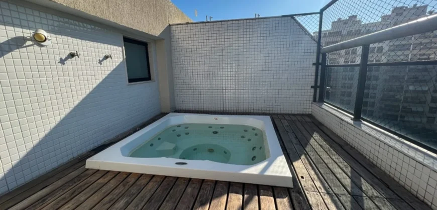 Cobertura de 2 quartos na Barra da Tijuca | Les Residences Saint Tropez • Pronta