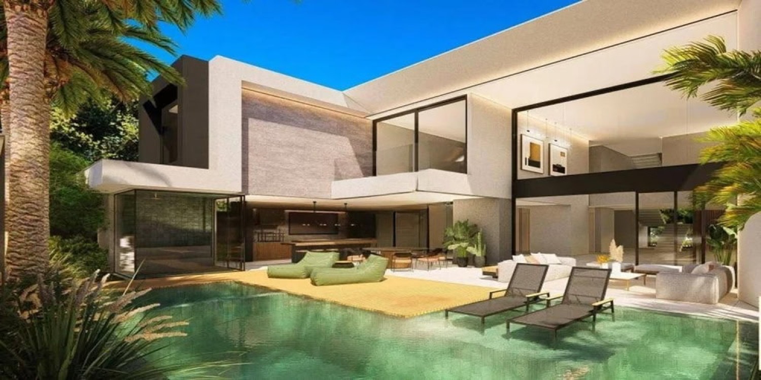 Casa Triplex de 5 quartos na Barra da Tijuca | Del Lago • Pronta