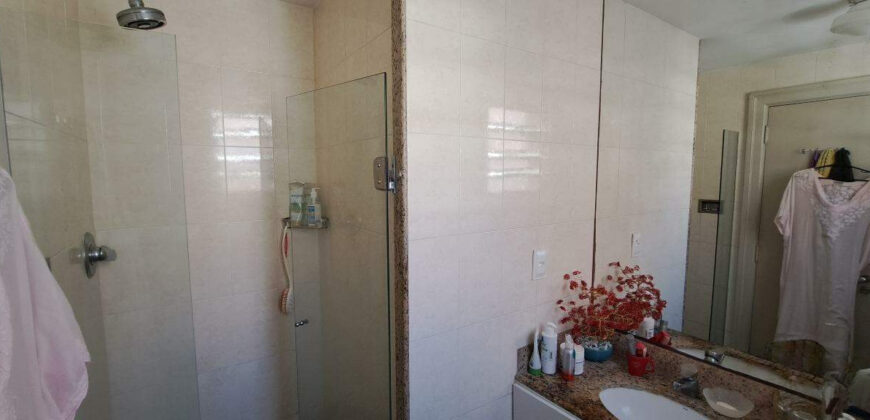 Apartamento de 2 quartos em Copacabana • Pronto