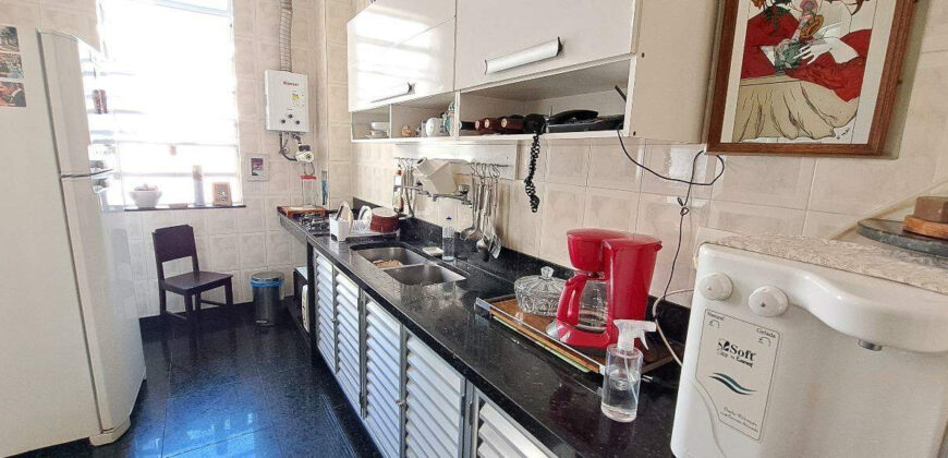 Apartamento de 2 quartos em Copacabana • Pronto