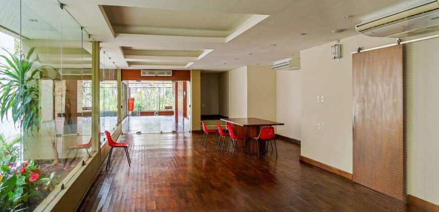 Apartamento de 3 quartos na Lagoa • Pronto