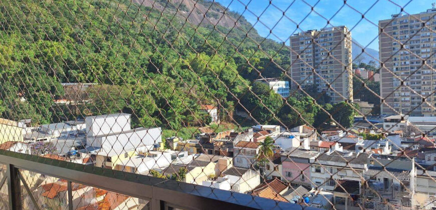 Apartamento de 2 quartos em Botafogo • Pronto