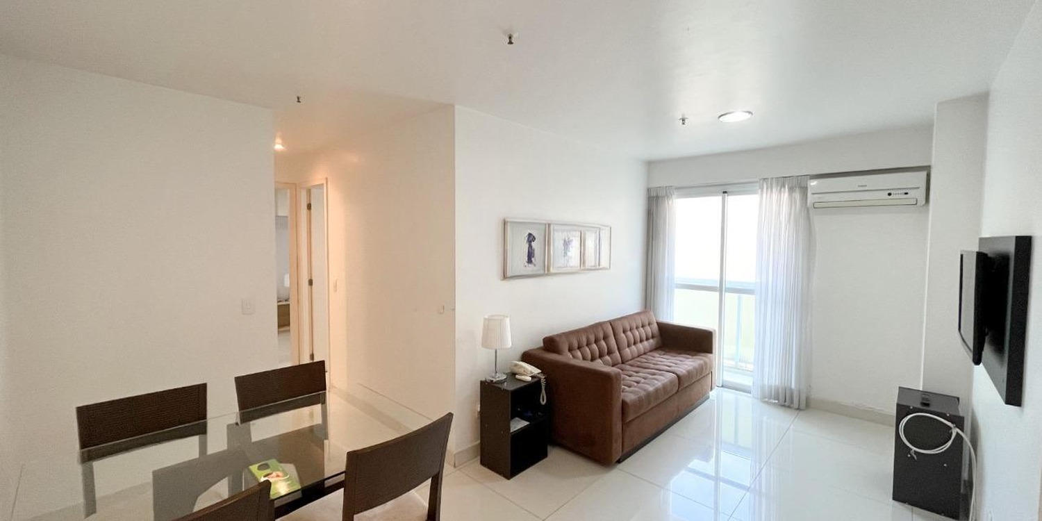 Apartamento de 2 quartos em Botafogo | Edificio Long Stay • Pronto