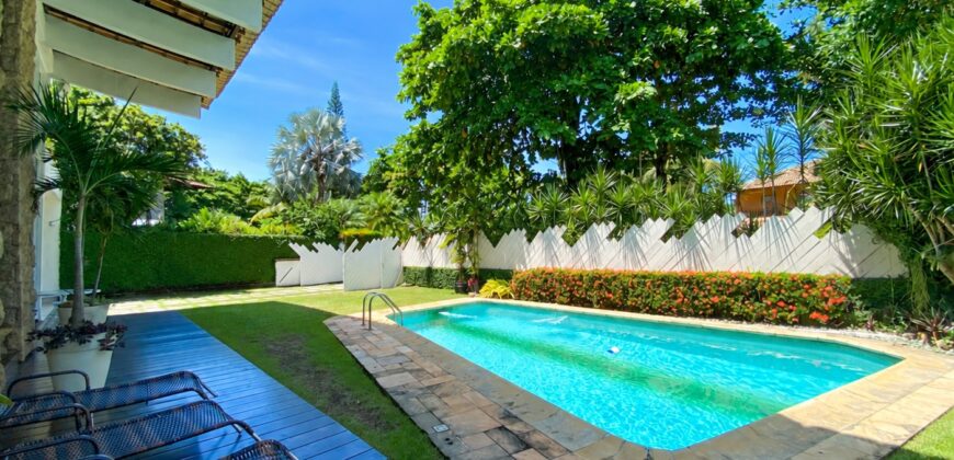 Casa de 5 quartos na Barra da Tijuca | Santa Helena • Pronta