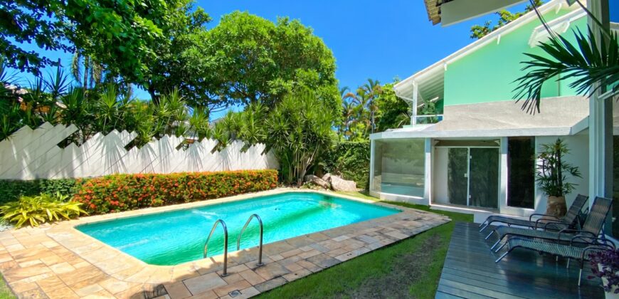 Casa de 5 quartos na Barra da Tijuca | Santa Helena • Pronta
