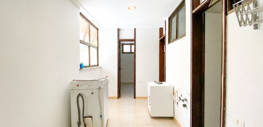 Casa de 5 quartos na Barra da Tijuca | Santa Helena • Pronta