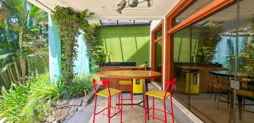 Casa de 4 quartos na Barra da Tijuca | Santa Helena • Pronta