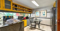 Casa de 4 quartos na Barra da Tijuca | Santa Helena • Pronta
