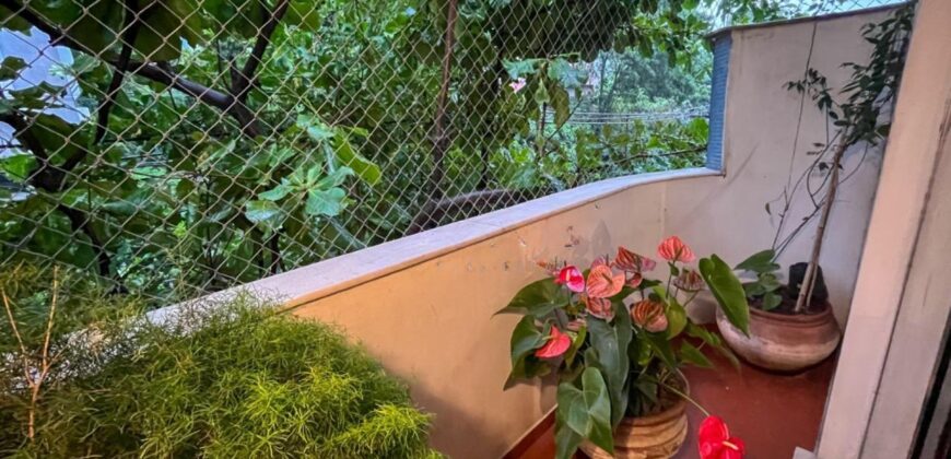 Apartamento de 3 quartos na Gavea • Pronto