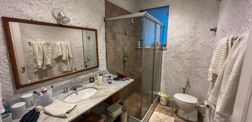 Apartamento de 3 quartos na Gavea • Pronto