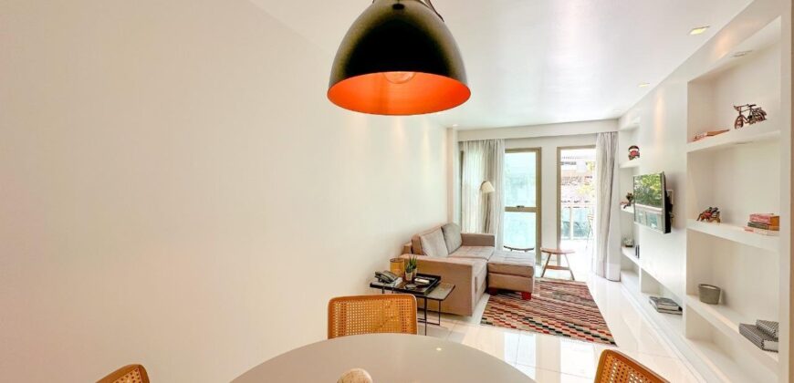 Apartamento de 2 quartos na Lagoa | Residence Lakefront Service • Pronto