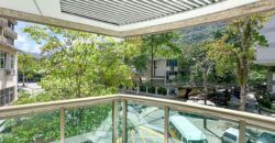 Apartamento de 2 quartos na Lagoa | Residence Lakefront Service • Pronto