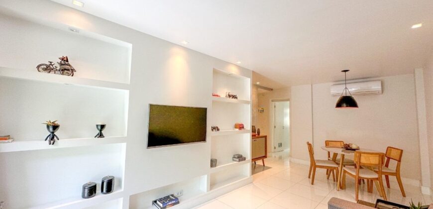 Apartamento de 2 quartos na Lagoa | Residence Lakefront Service • Pronto