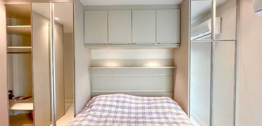 Apartamento de 2 quartos na Lagoa | Residence Lakefront Service • Pronto