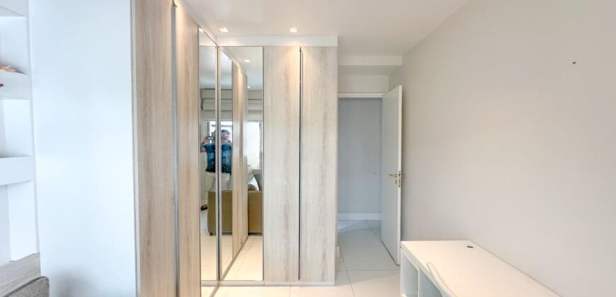 Apartamento de 2 quartos na Lagoa | Residence Lakefront Service • Pronto