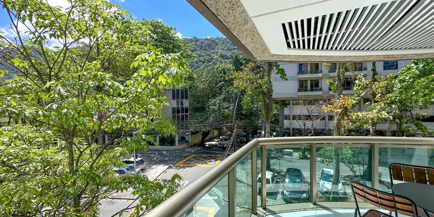 Apartamento de 2 quartos na Lagoa | Residence Lakefront Service • Pronto