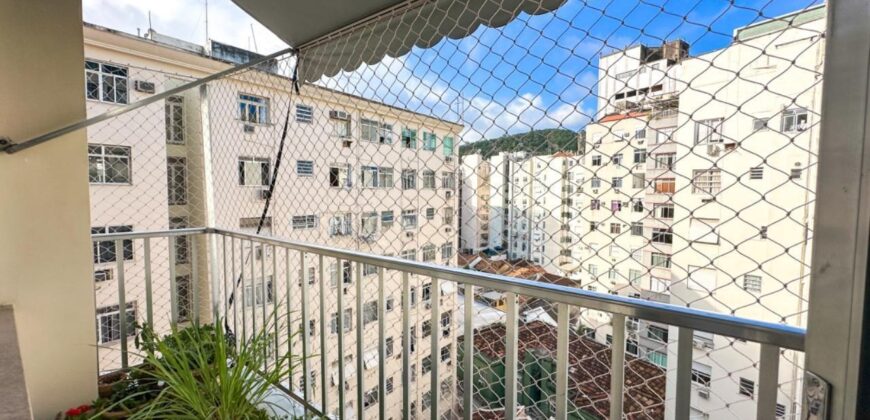 Apartamento de 4 quartos em Copacabana • Pronto