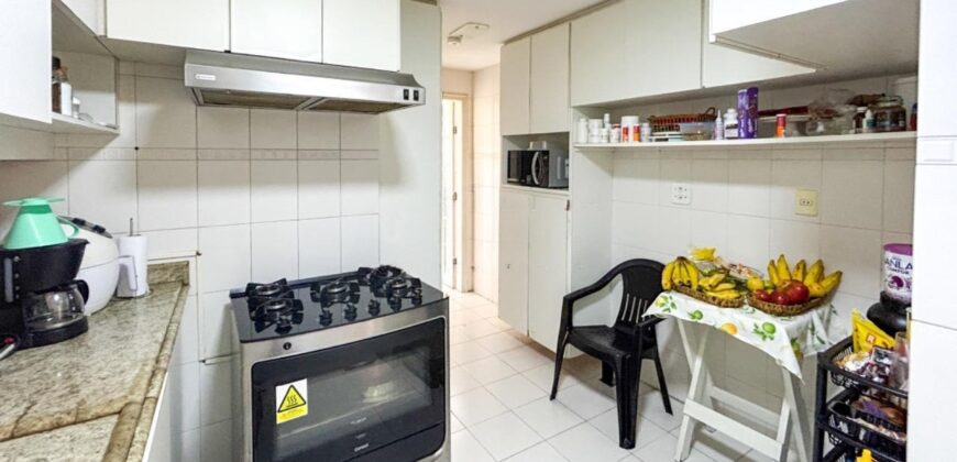 Apartamento de 4 quartos em Copacabana • Pronto