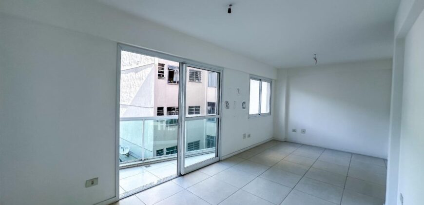 Apartamento de 3 quartos em Botafogo • Pronto