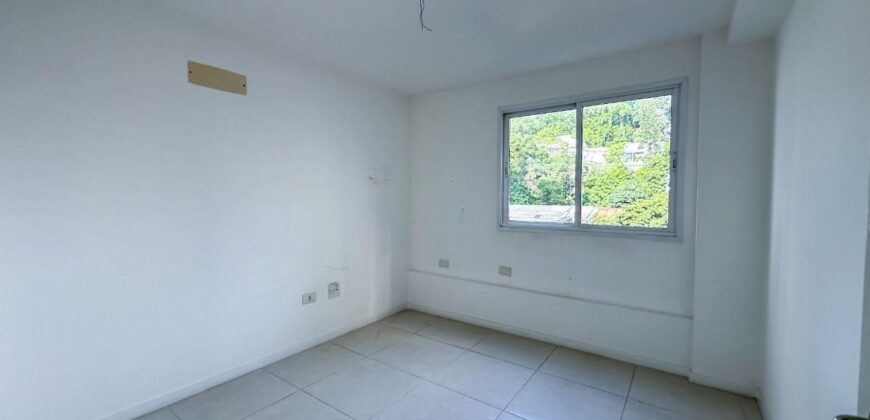 Apartamento de 3 quartos em Botafogo • Pronto