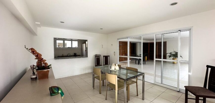 Apartamento de 3 quartos em Botafogo • Pronto