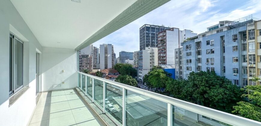 Apartamento de 3 quartos em Botafogo • Pronto