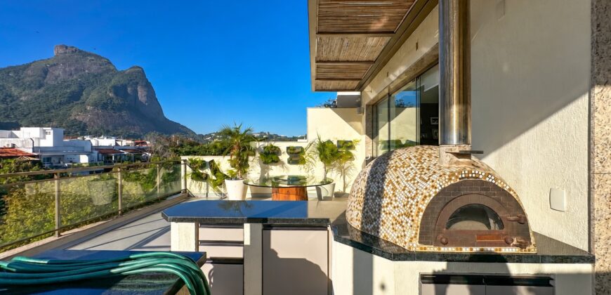 Cobertura Dúplex de 4 quartos na Barra da Tijuca | Jardim Oceânico • Pronta