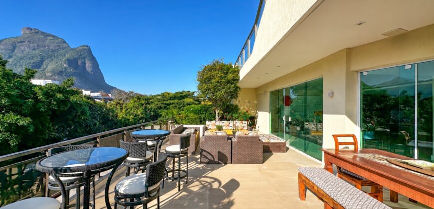 Cobertura Dúplex de 4 quartos na Barra da Tijuca | Jardim Oceânico • Pronta