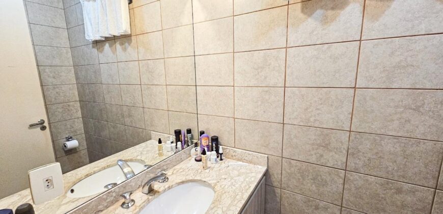 Apartamento de 3 quartos no Leblon • Pronto
