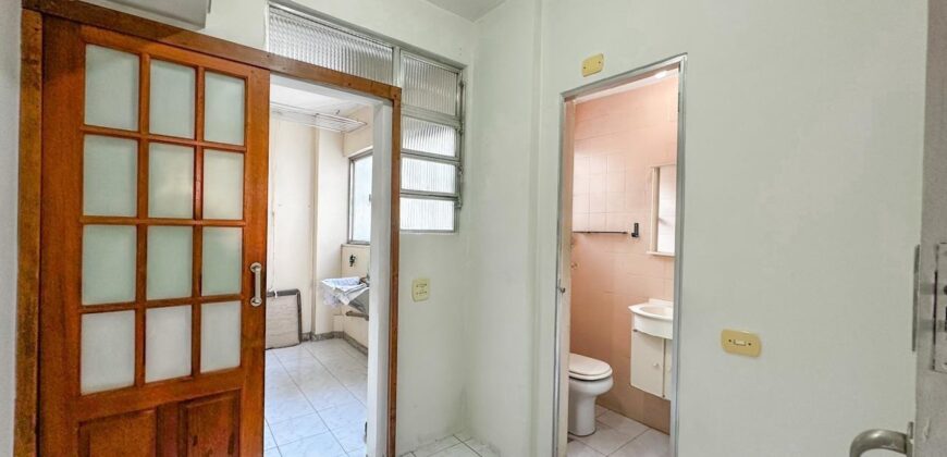 Apartamento de 3 quartos em Copacabana • Pronto