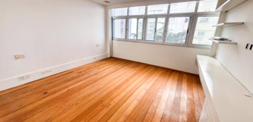 Apartamento de 3 quartos em Ipanema • Pronto